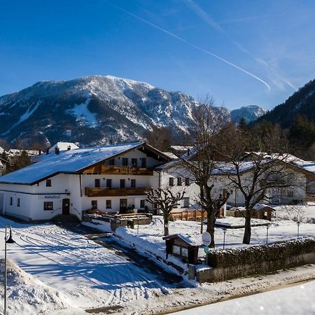 Landgasthof Bauerngirgl Bayerisch Gmain Exterior foto